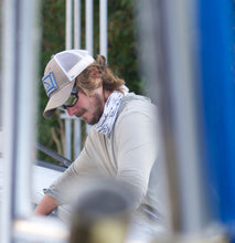 Load image into Gallery viewer, Tailing Redfish Foam Patch Hats